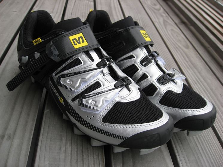 accessori scarpe mtb