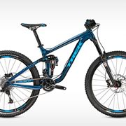 Una mountain bike full da trail