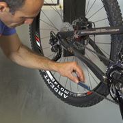 
Manutenzione: controllo della catena della mountain bike