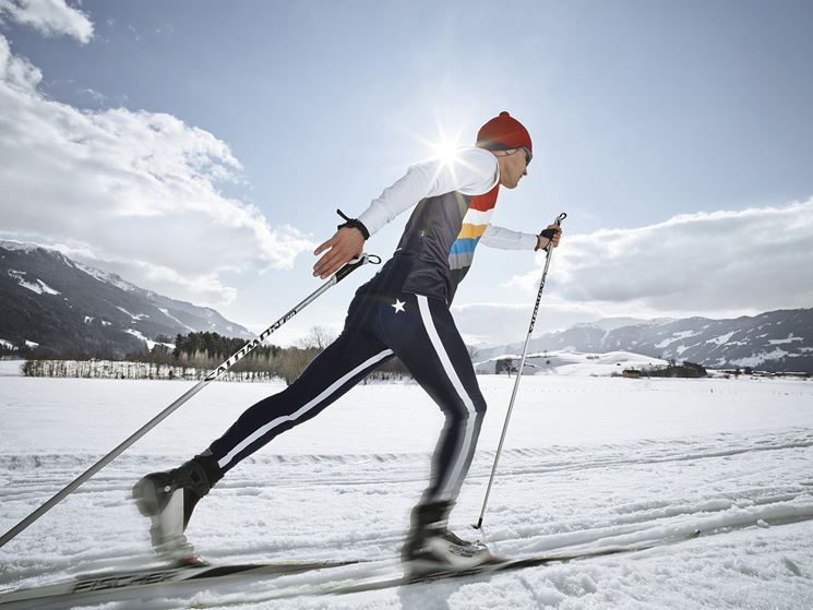 atleta di sci di fondo