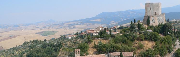 Paesaggio con il monte Amiata