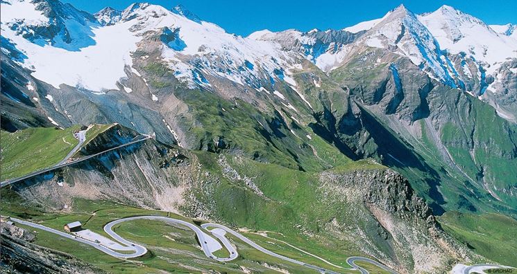 La maestosit del Grossglockner incanta ed emoziona i turisti