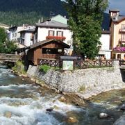 Vista del paese di Ponte di Legno