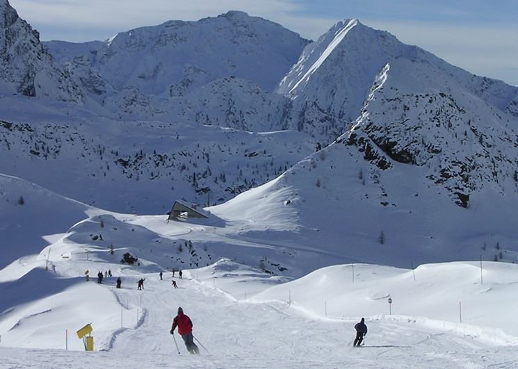 piste da sci innevate di Champoluc