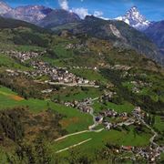 Panoramica aerea del comune di Torgnon