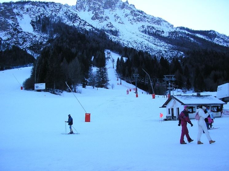 Sciare sulle piste di Forni di Sopra