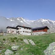 Rifugio Dorigoni in Val Sant