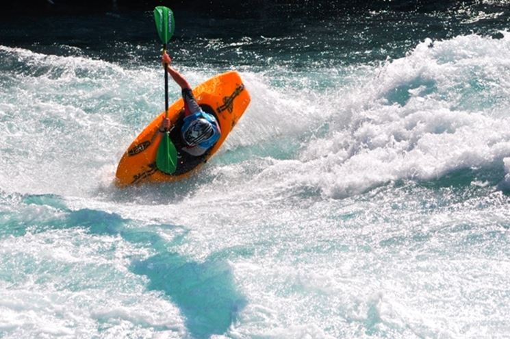 kayak freestyle