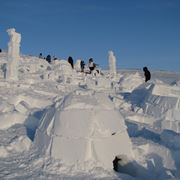 Igloo e blocchi di ghiaccio