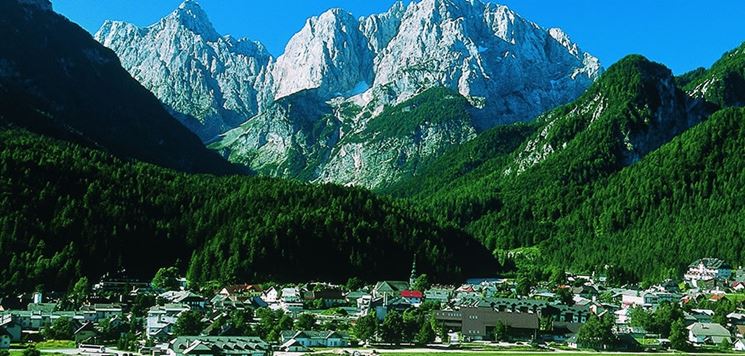 cime montuose e i monti di Kranjska Gora